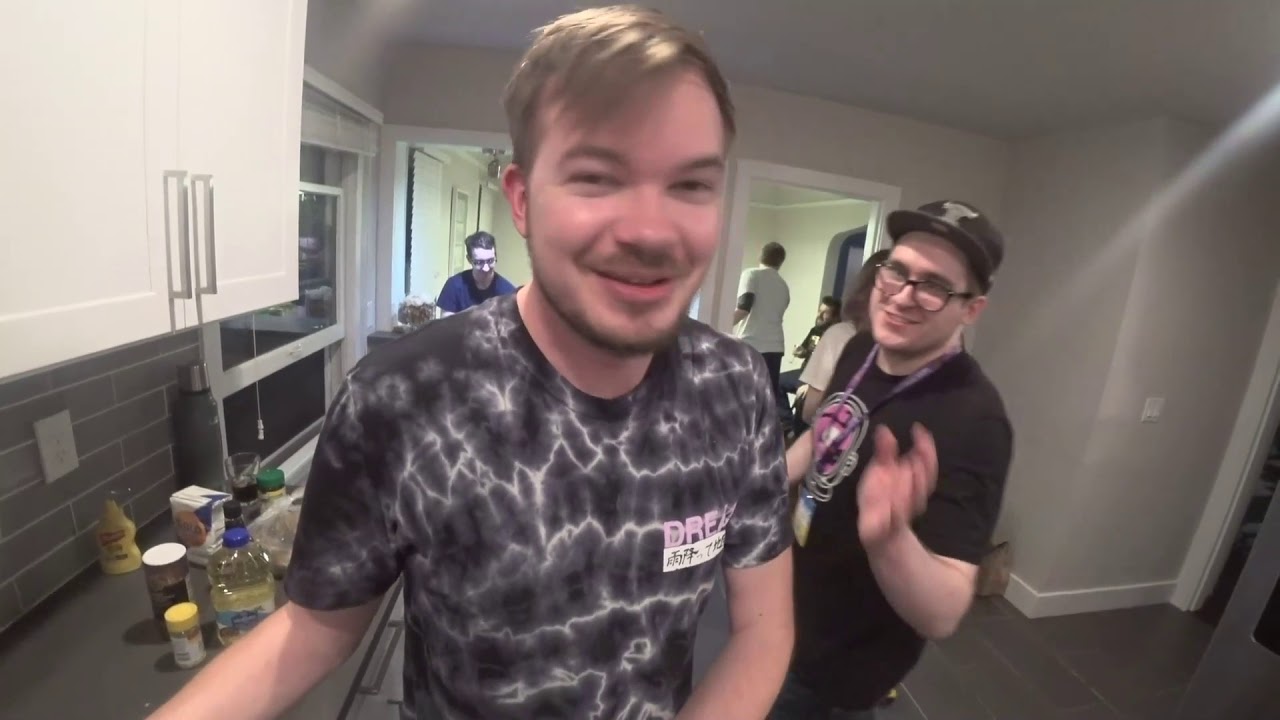 [Criken] IRL Stream :  PAX WEST DRUNK COOKING COMPETITION