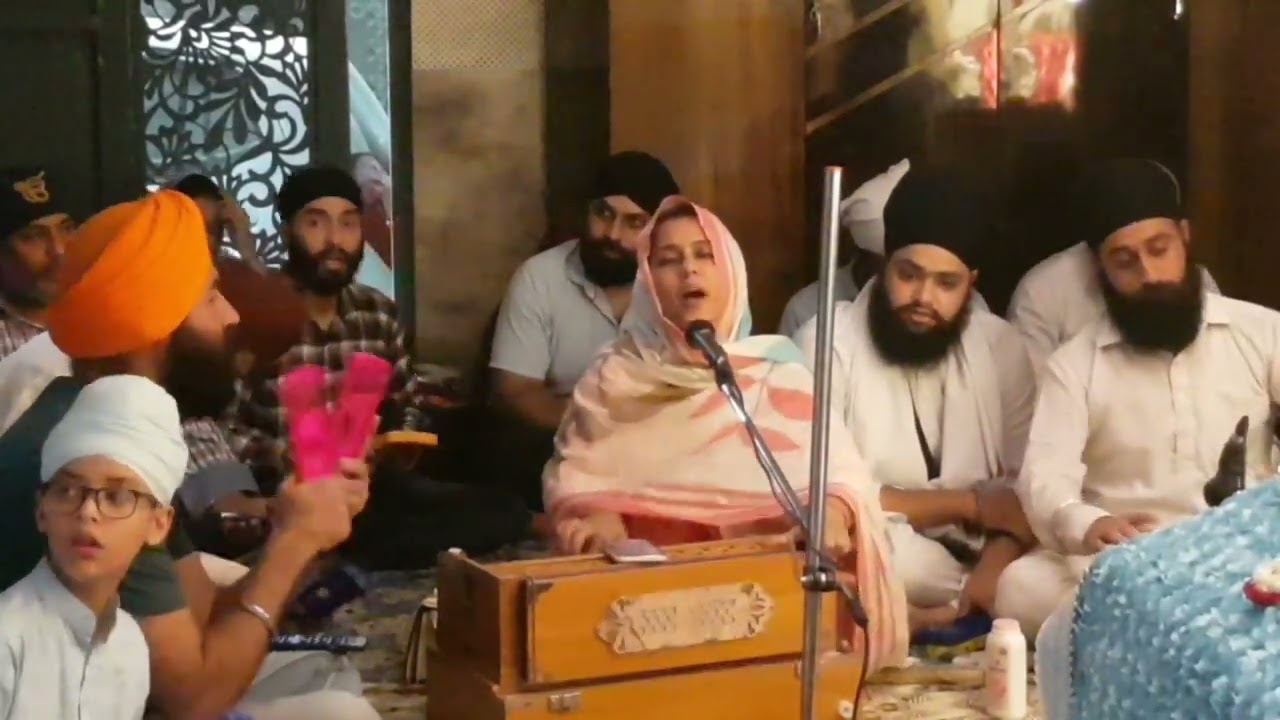 BIBI AVNEET KAUR JI | 22/05/2022 | KIRTAN SAMAGAM | DODRA | DHAN GURU NANAK NIWAS