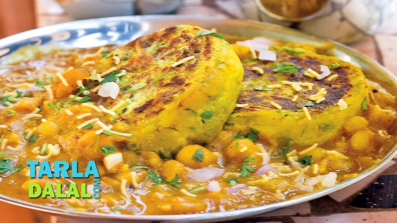 रागड़ा पैटीस रेसिपी (Ragda Pattice, Ragda Patties, Chaat Ragda Patties) by Tarla Dalal