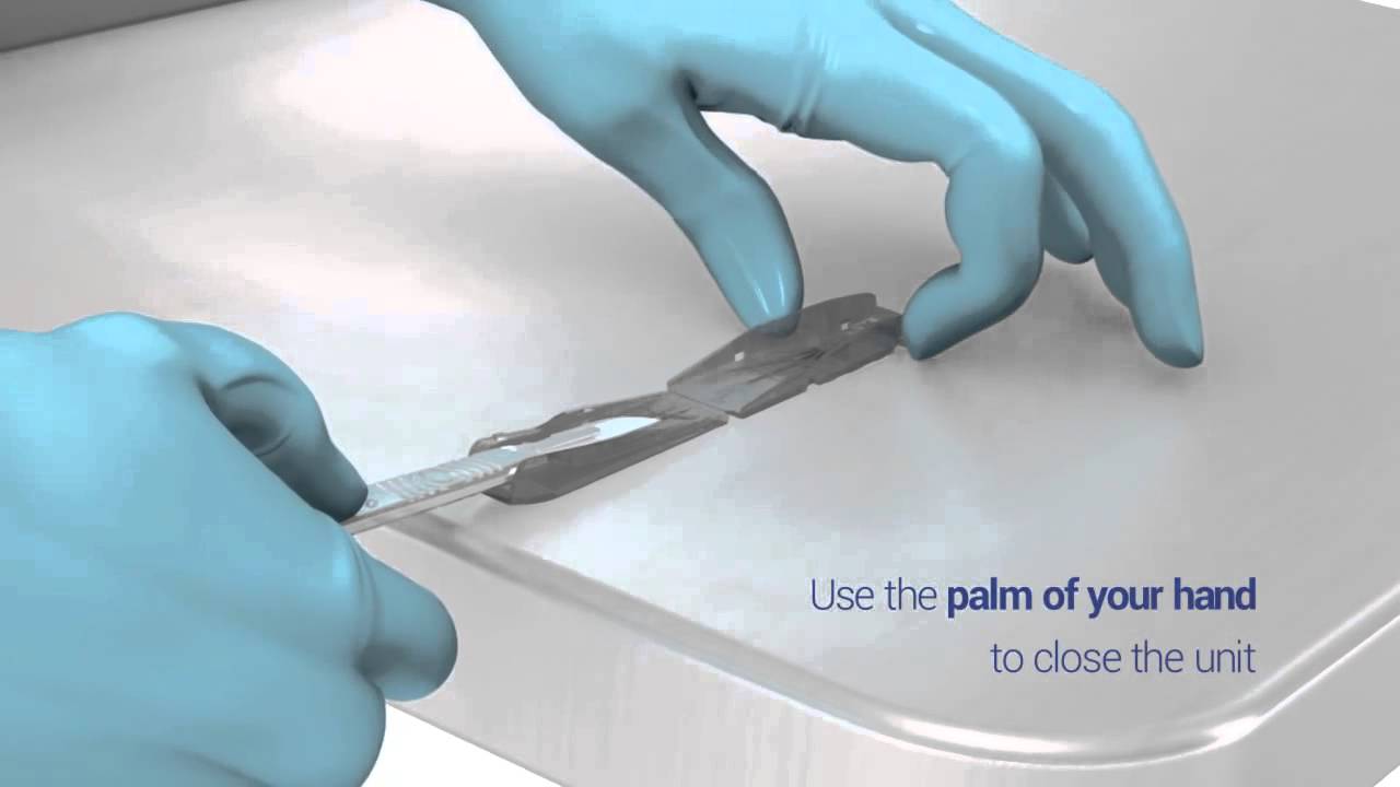 Blade Remover from Swann-Morton