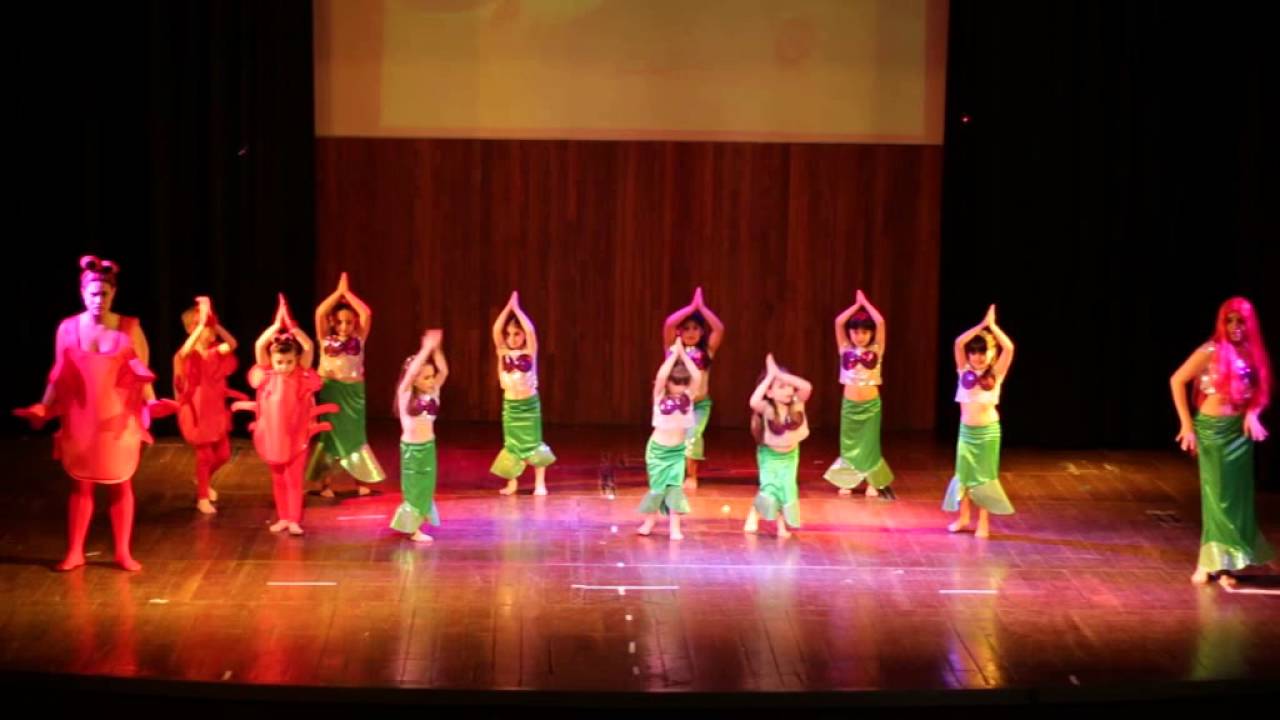 Bajo del mar - Iniciacion a la comedia musical, Escuela de formacion artistica  