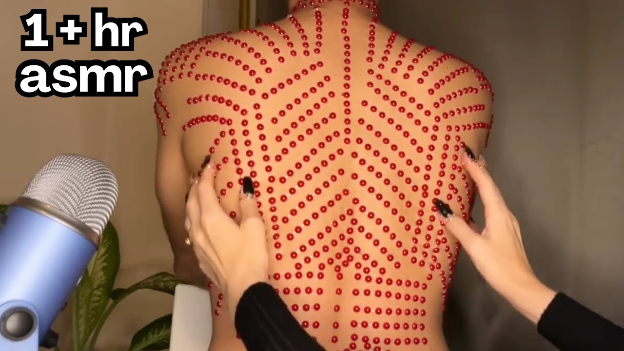 ASMR * Back Scratching on My Maaaan 😘 Whispering 