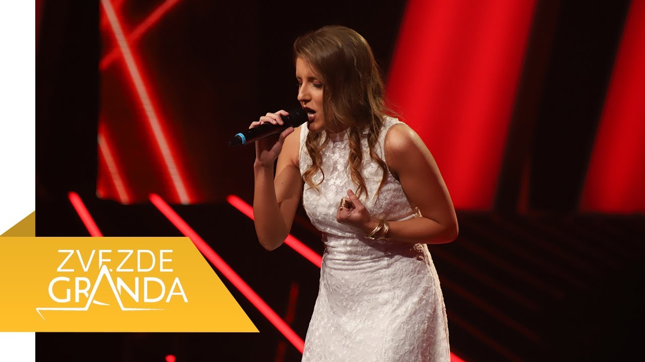 Selma Droce - Poljubi me, Nisi moj - (live) - ZG - 21/22 - 06.11.21. EM 08