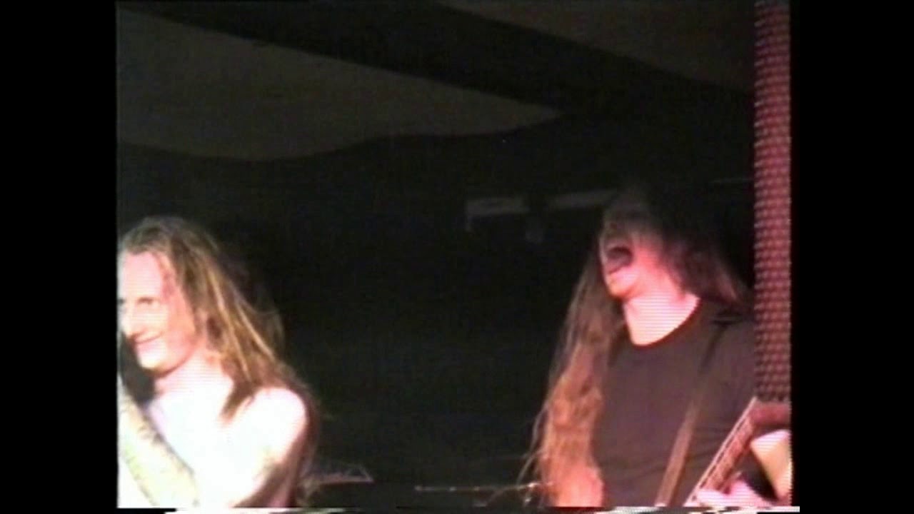 Hecate Enthroned   Live at the Witchwood, AShton Under Lyne 31 July 2000