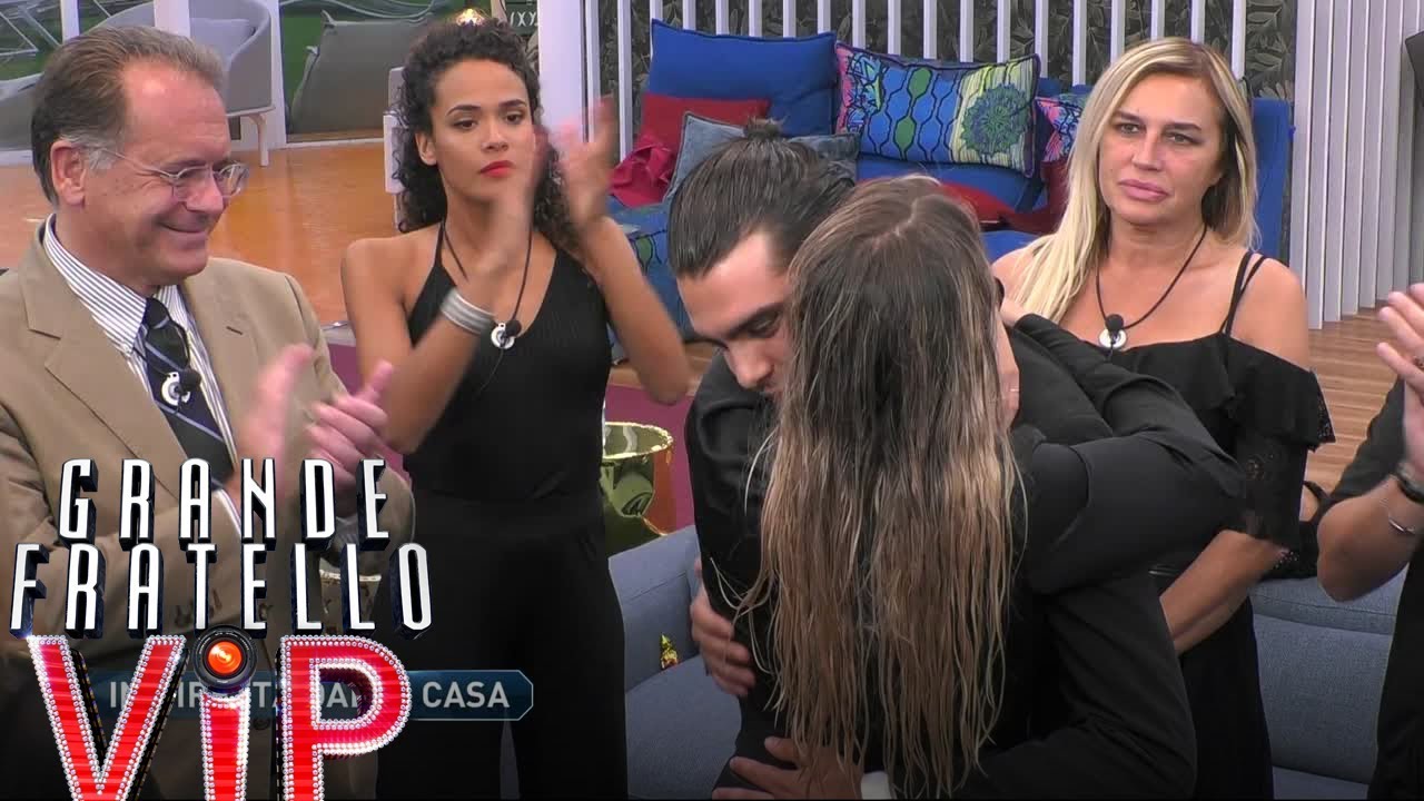 Grande Fratello VIP - Stefano Sala salva Benedetta Mazza