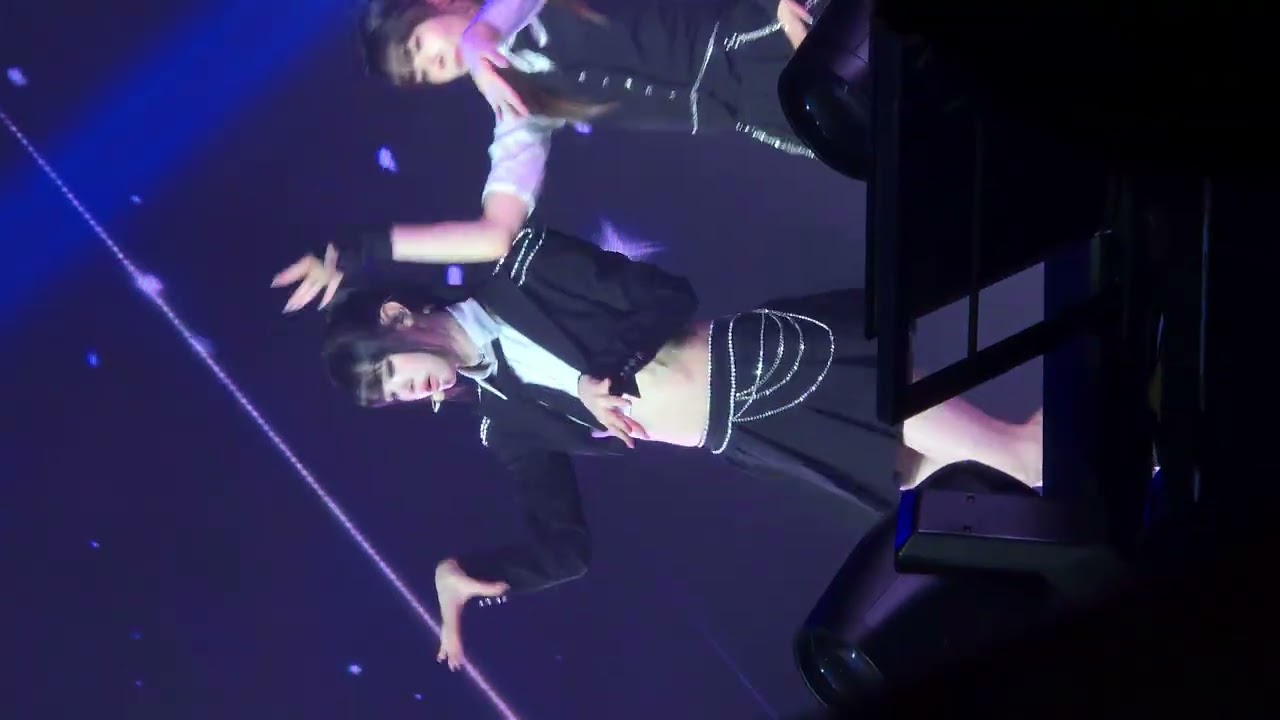 251109 tripleS - Beam