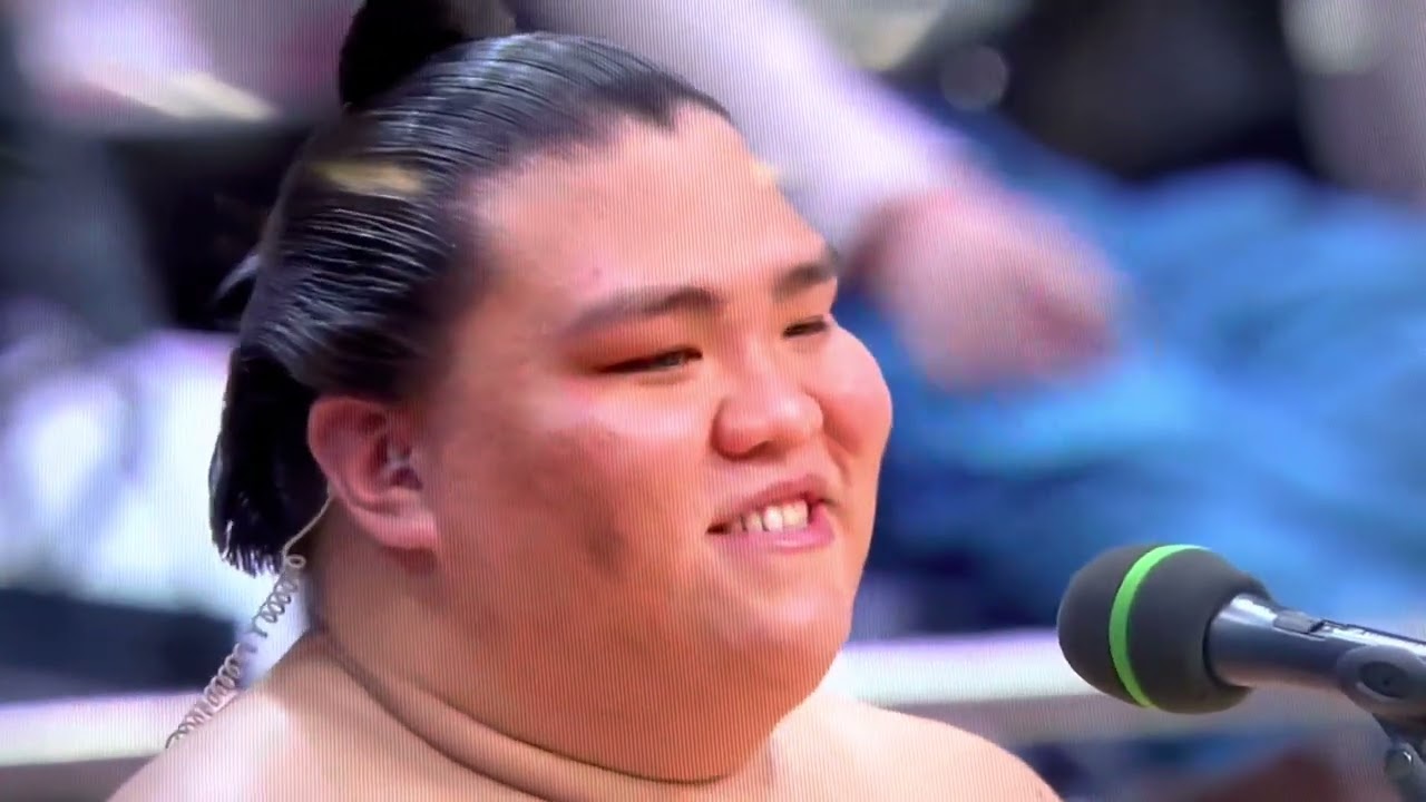 Half Pinoy Half Japanese Hisashi Omichi | 2022 January Grand Sumo Champion