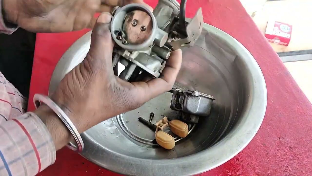 Hero Honda ambition i3s car battery cleaning#Arvind auto service 💯😈🥰