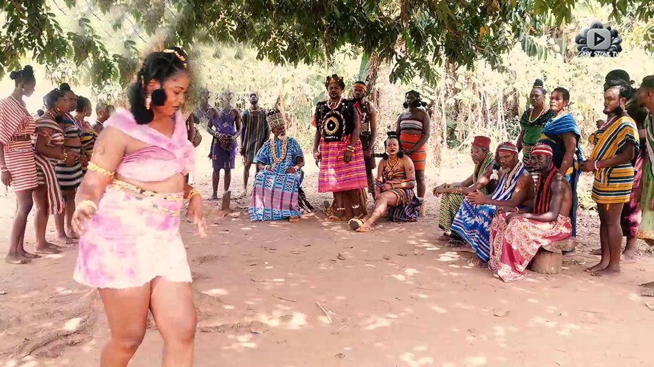 Her Late Mother Taught Her The Dance She Used 2 Win The Prince's Love At D Festival Of Love- Movie