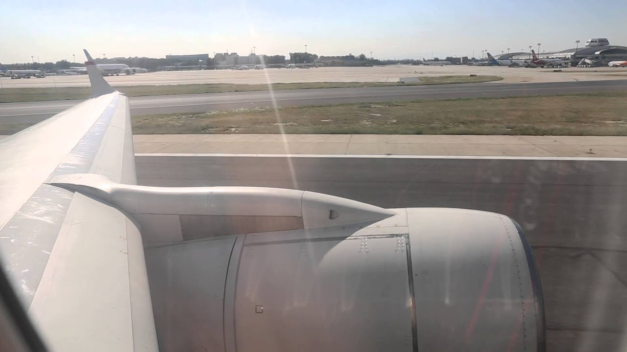 Air Koryo TU-204-100B P-633 Take Off
