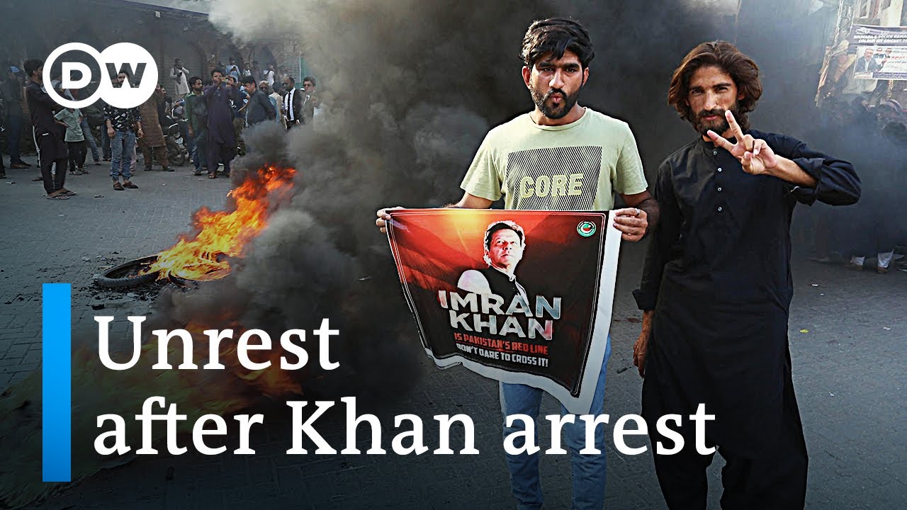 Former Pakistani PM Khan detained by security officials | DW News