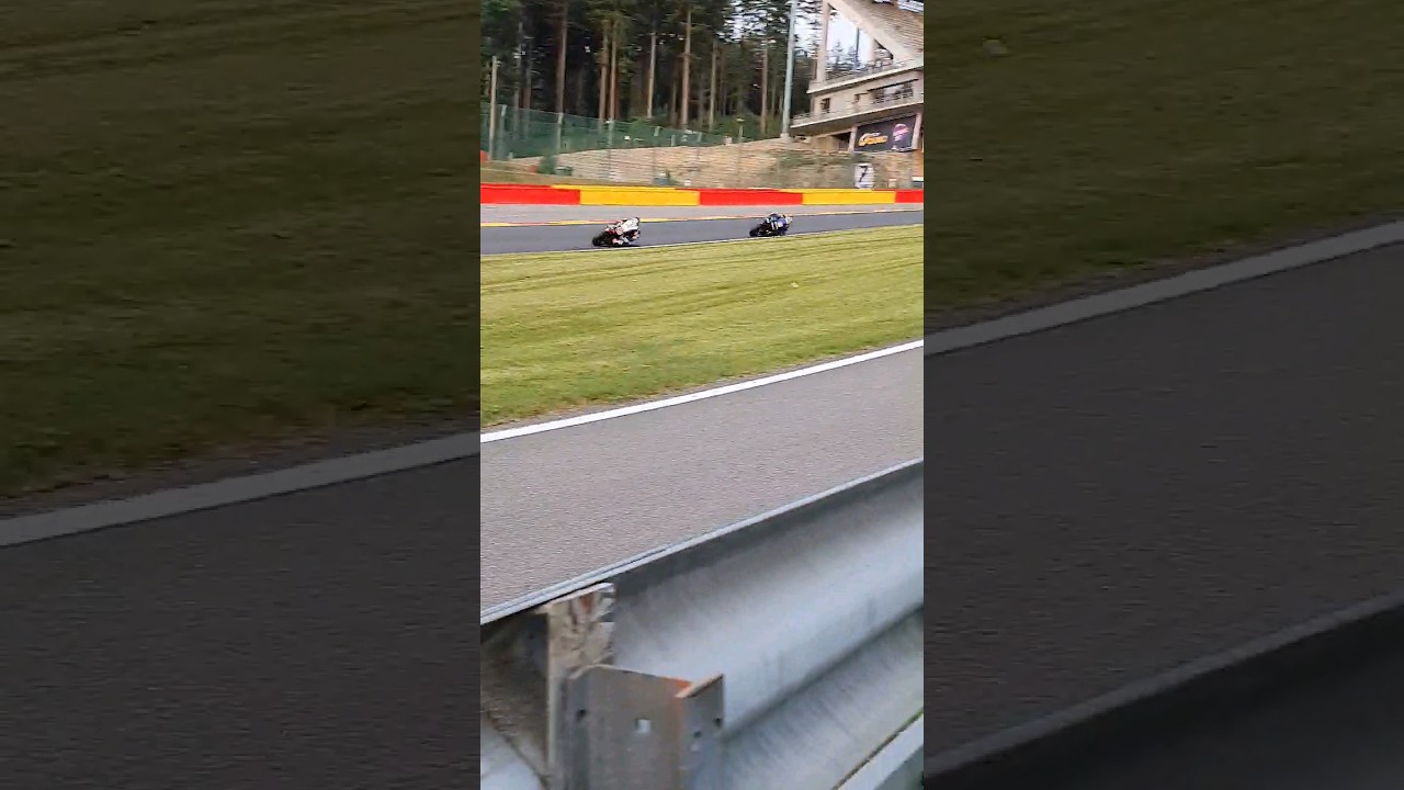 Yart Yamaha R1 and BMW M1000-RR Fly by at Spa-Francorchamps #tracklife #motorsport #videooftheday