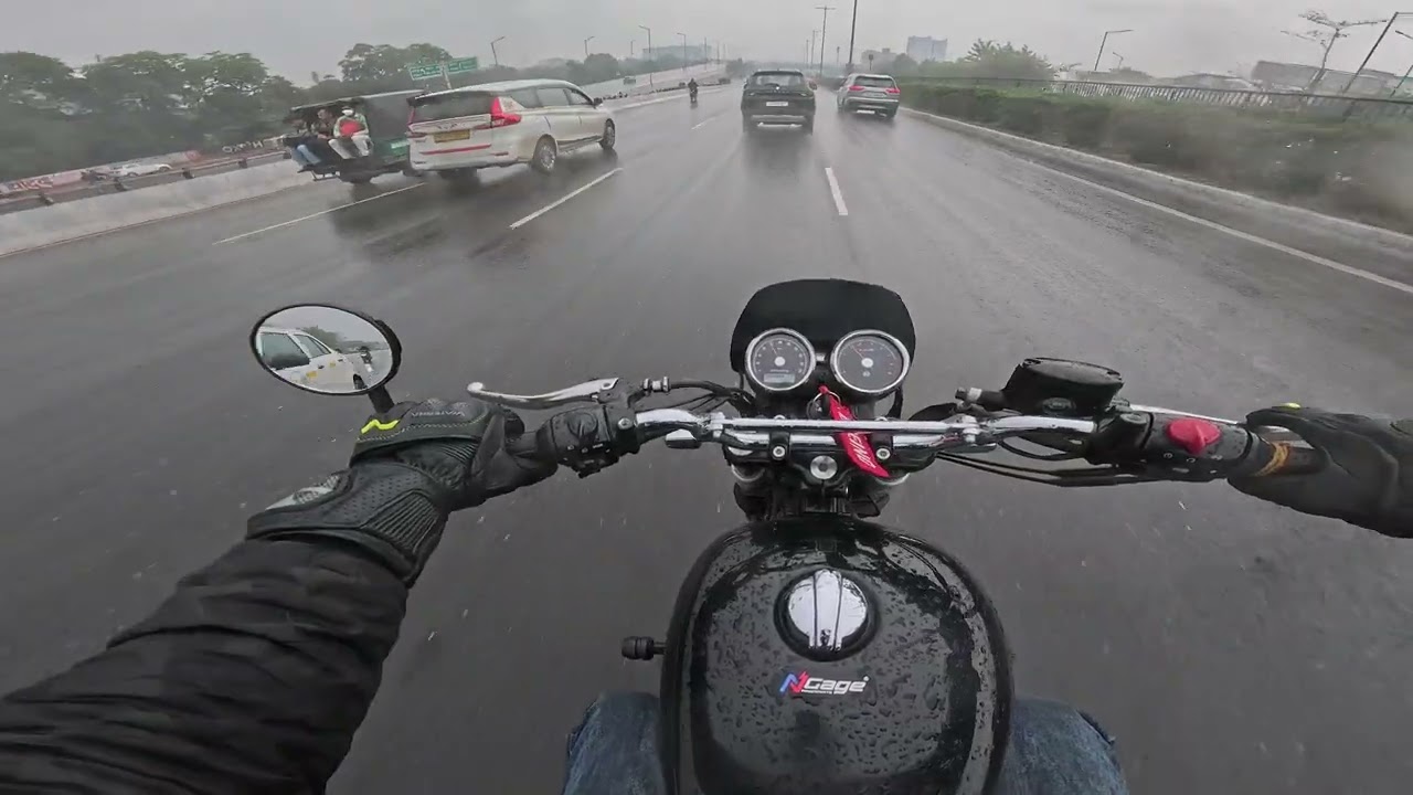 Riding in rain run ! #interceptor650 #royalenfield 