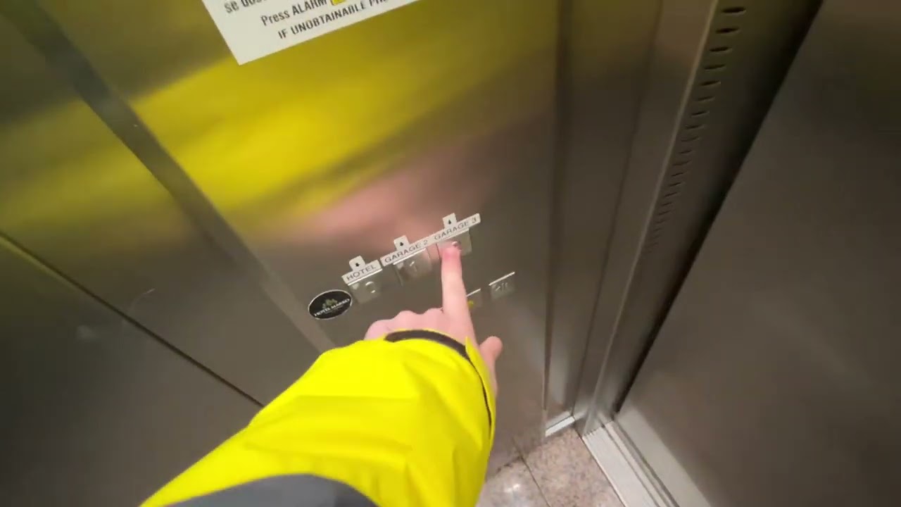 2007 ThyssenKrupp ISIS MK2 Focus MRL traction elevator @Hotel Marko**** (Garage), Portorož, Slovenia