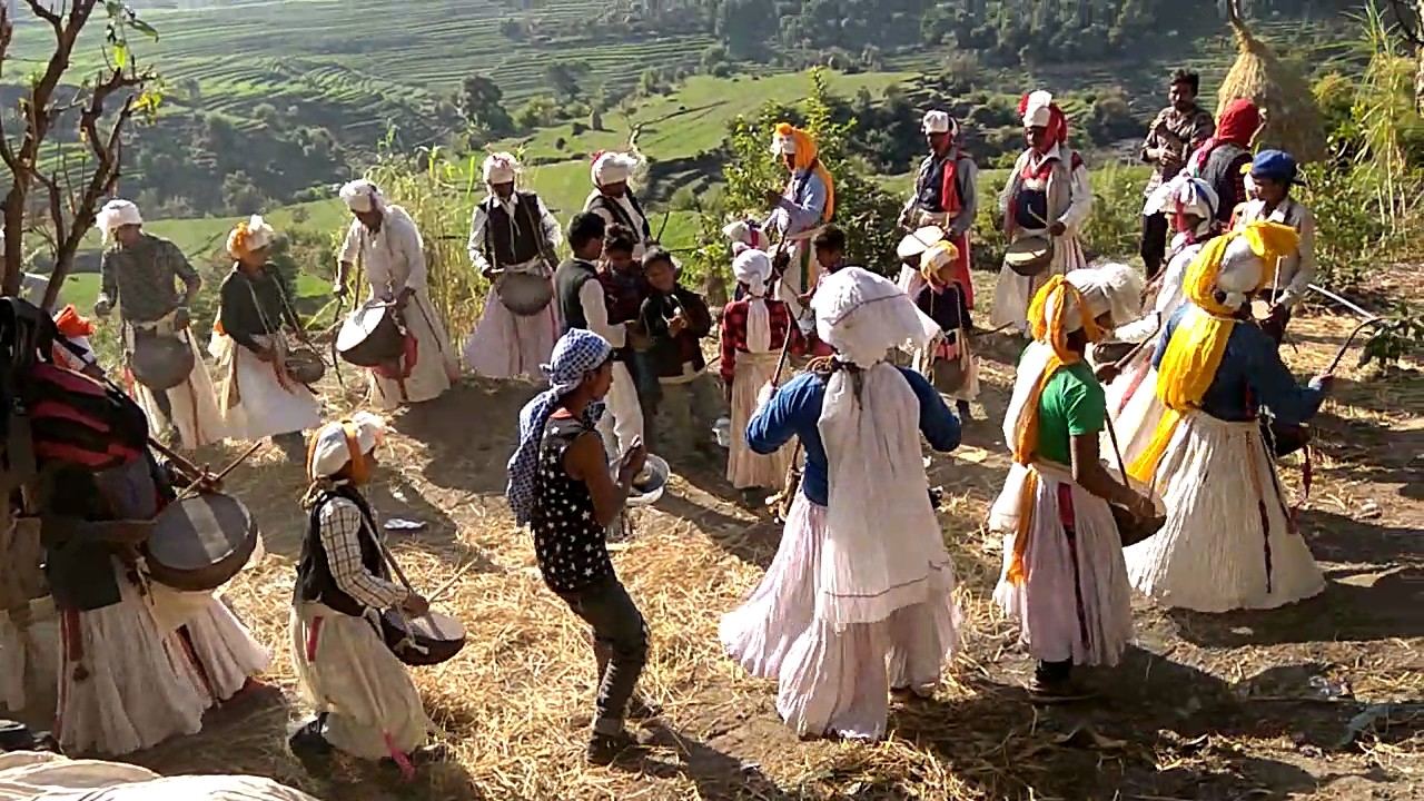 Traditional wedding dance