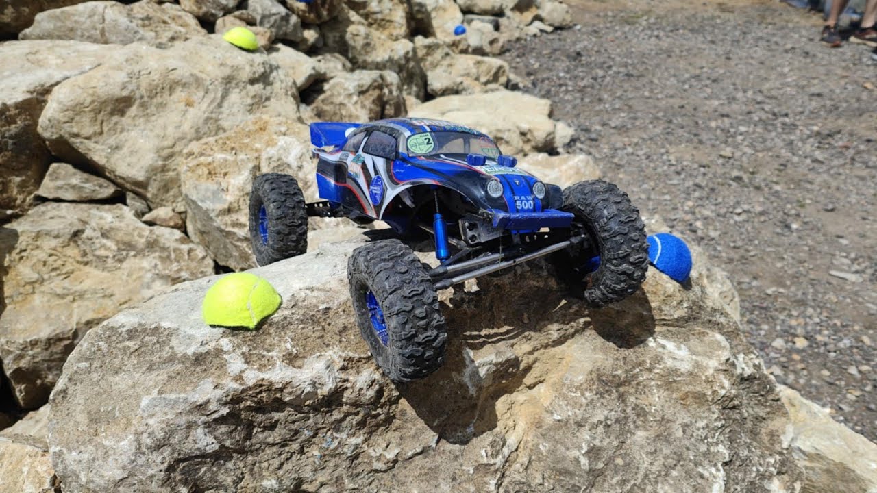 Optimus Blue Ep 25 - Kent RC Rock Crawlers Grand Opening  (Ultimate UK 2 1/10th Crawler Build)