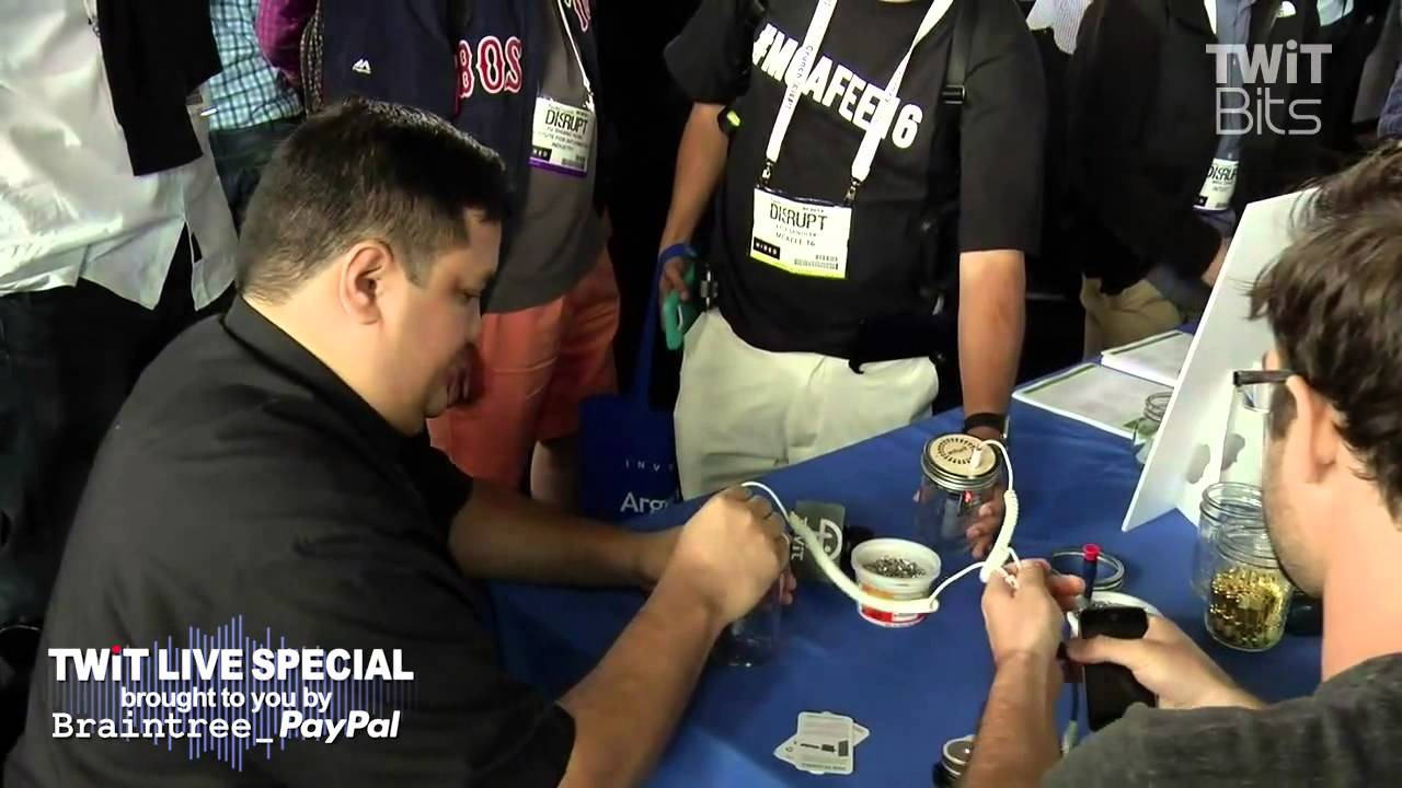 Intuit & Trash Amps at TechCrunch Disrupt: TWiT Live Specials 256