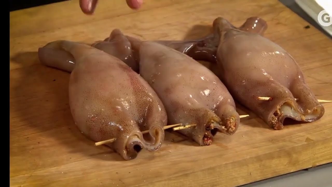 Hecho en casa T02E12 (Diego Gera) - Calamar relleno con arroz negro & Cazuela de mariscos.