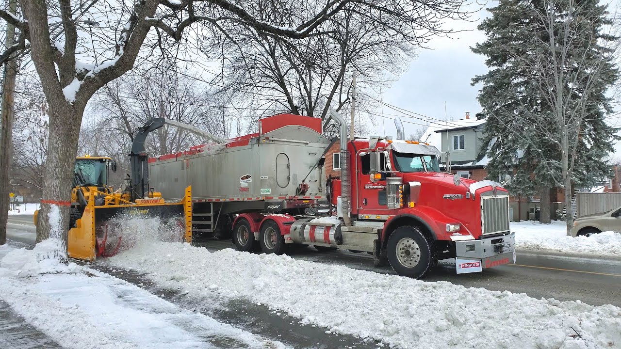 First Snow Removal in Montreal Canada Winter! #snowremoval #snow #montrealsnowremoval