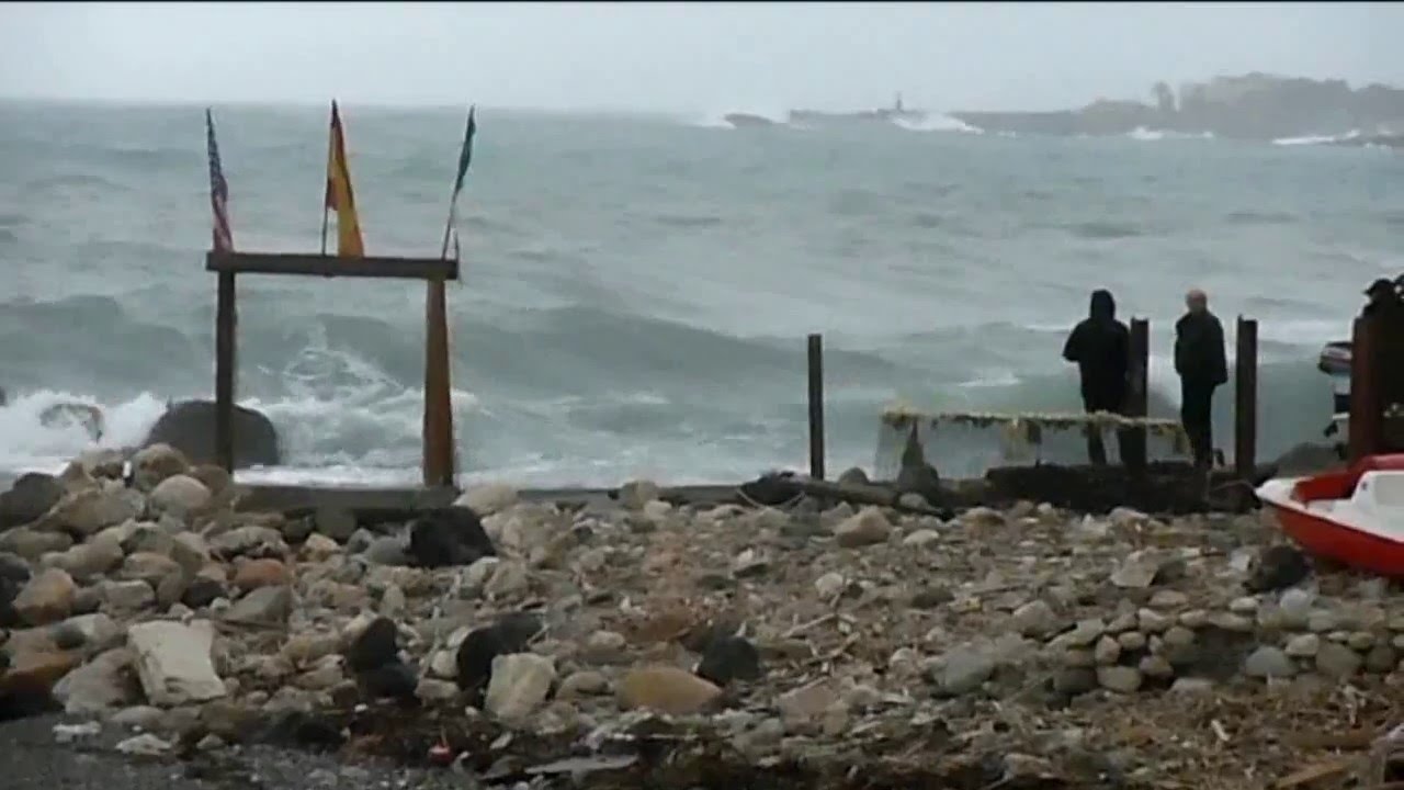 Mareggiata nella baia di Giardini Naxos