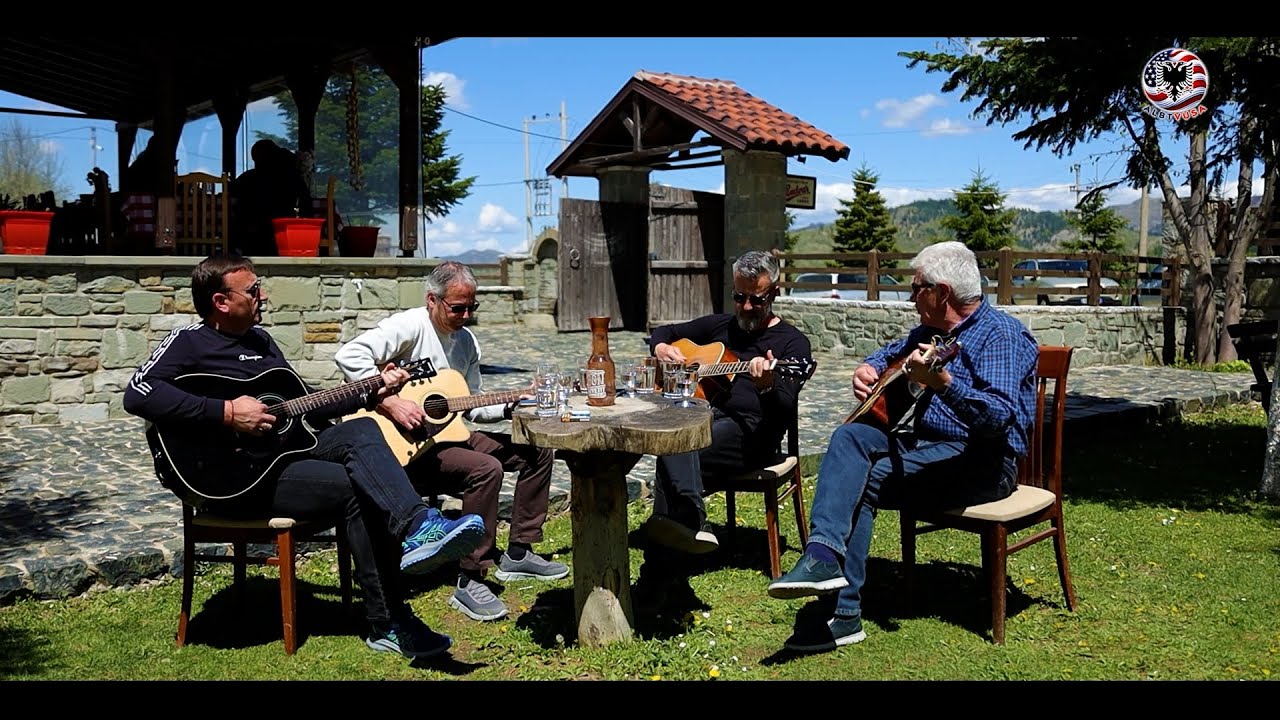 SERENAT&Euml; 