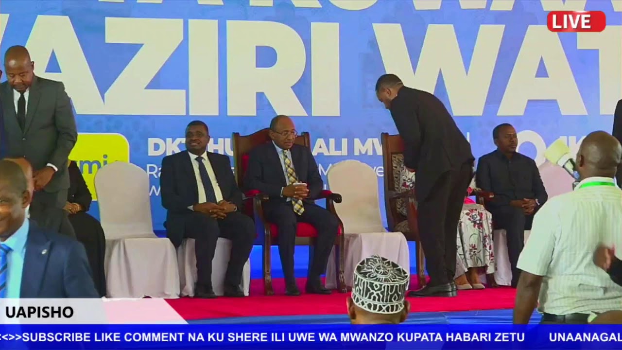 LIVE :RAIS DKT MWINYI AKIWAAPISHA MAWAZIRI WATEULIWA IKULU LEO