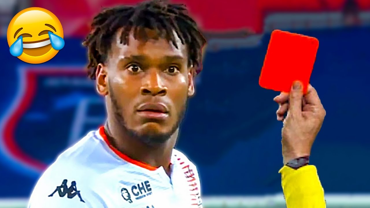 TOP 30 CARTELLINI ROSSI PIÙ STUPlDl NEL CALCIO