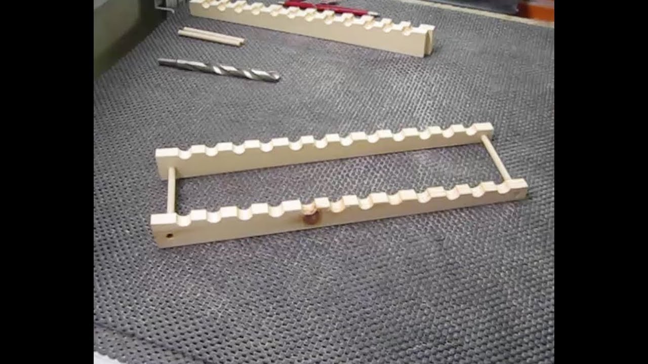 How To Make A Wooden Pen Rack In 10 Minutes - DanbarPens.com