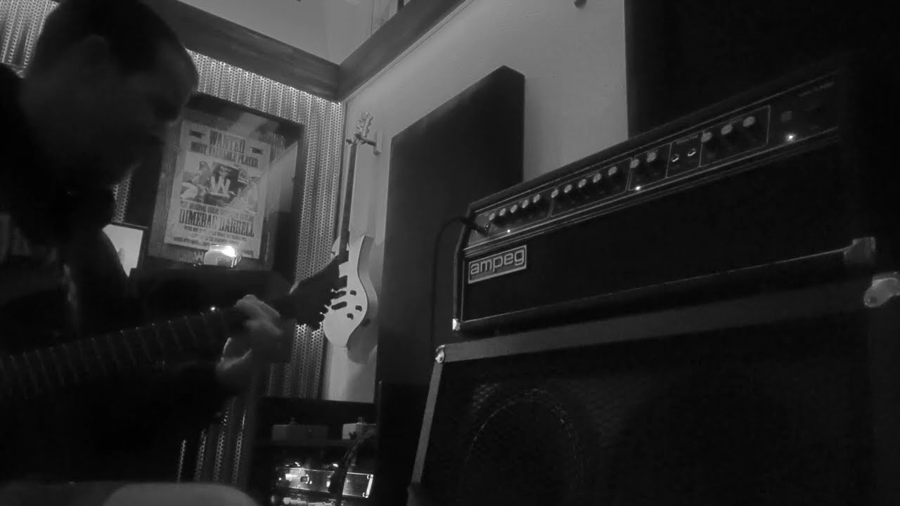 Ampeg VH140c - Boost Comparison - Live Mic'd SM57