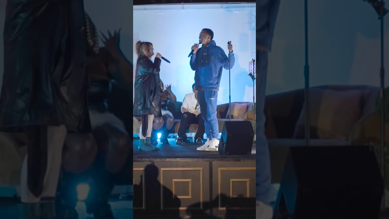 Makenzie & Alic Walls duet on How Deep Is Your Love! 
