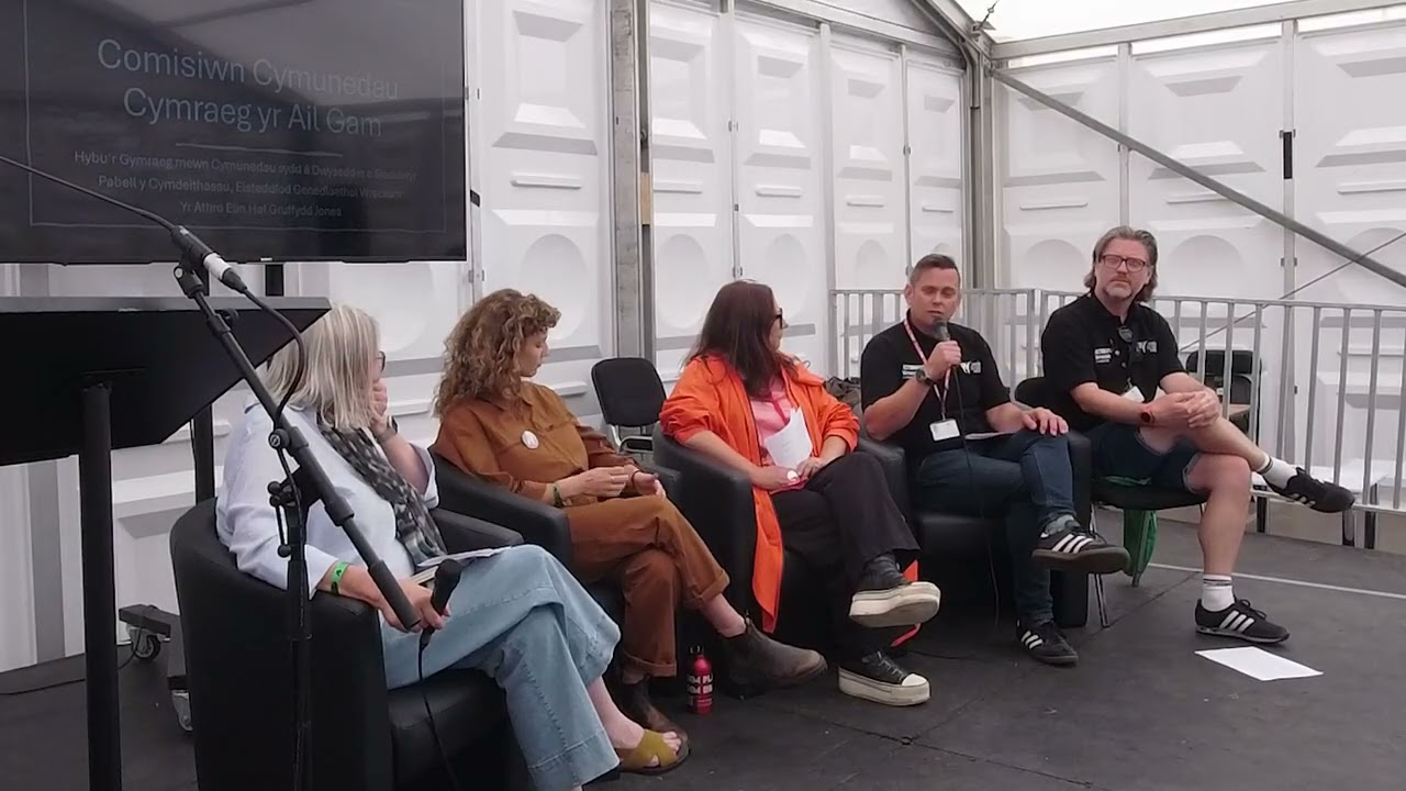 Hybu’r Gymraeg mewn cymunedau sydd â dwysedd is o siaradwyr Cymraeg – Llywodraeth Cymru