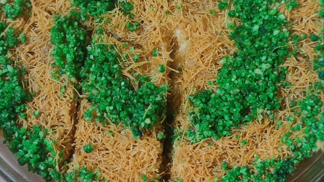 Dubai ka famous kunafa dessert 🙏👌😋🌴