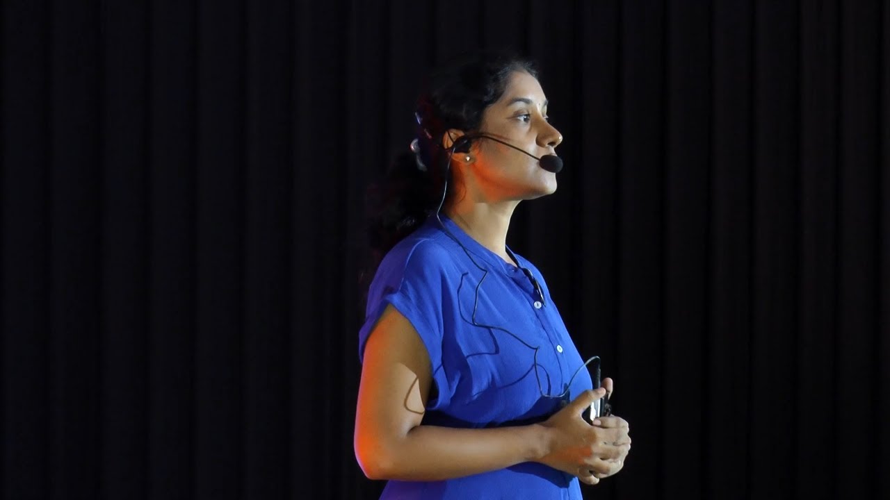 Быть собой без извинений | Kruthika Kumaran | TEDxPSGTech