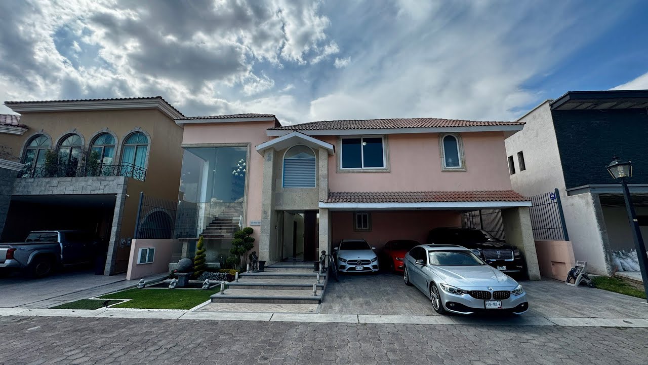 ¡CASA DE LUJO! 530m² en Rancho El Mesón, Calimaya | $9,800,000 | Cerca de Metepec