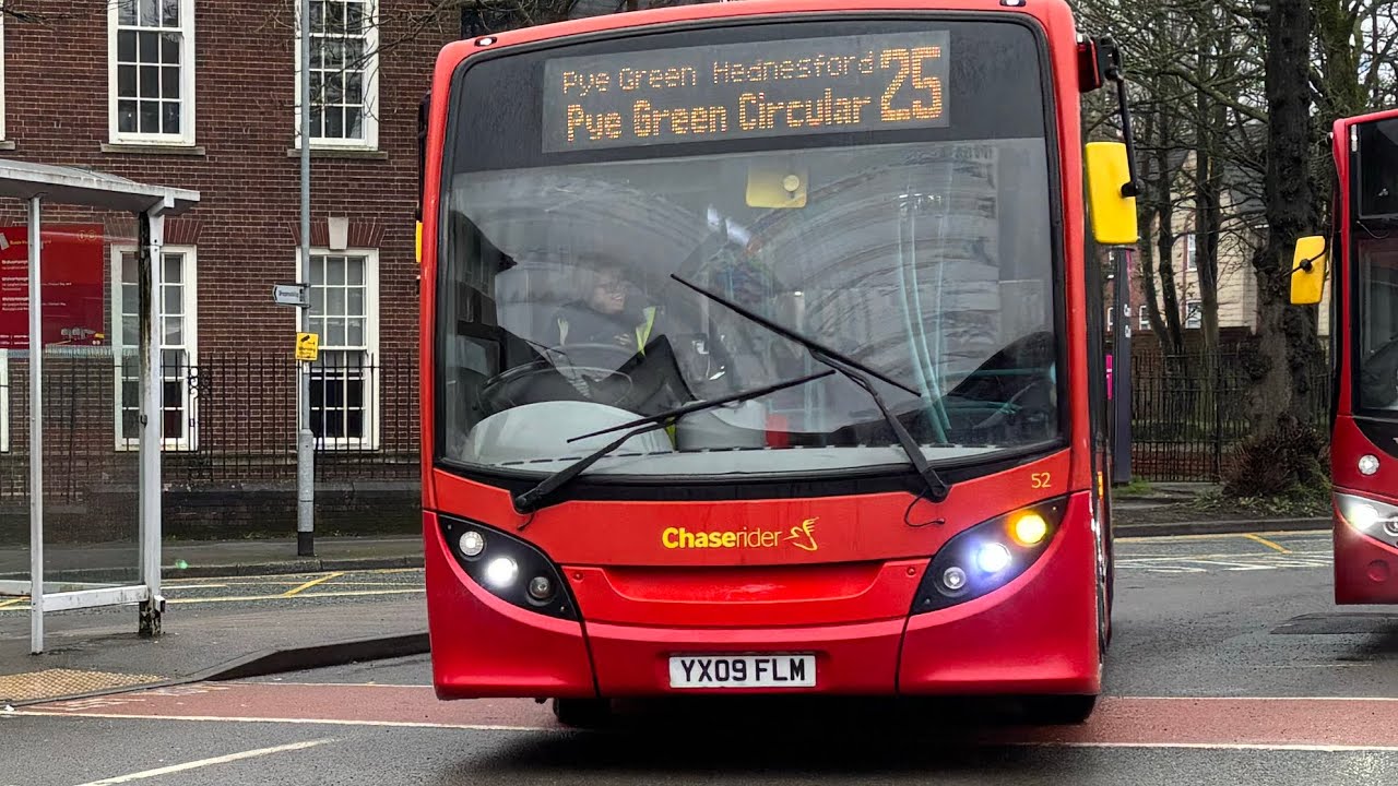 Old heap. Chaserider 52 YX09 FLM. Alexander Dennis ADL Enviro200. Route 26