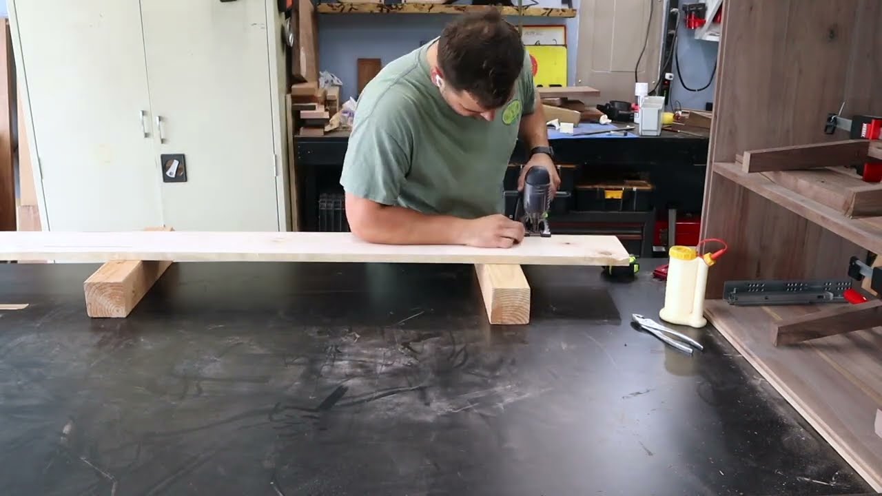 Build a Walnut Hutch Cabinet // Solid Hardwood Build
