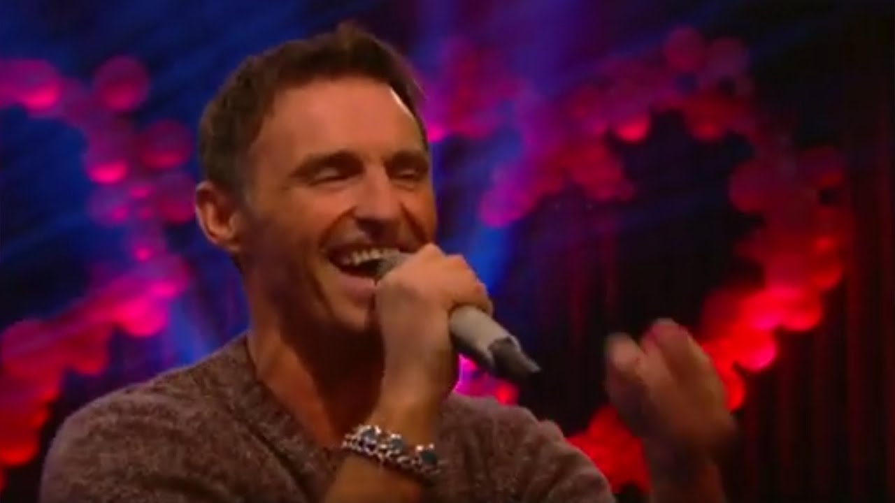 Marti Pellow - 'Love is All Around' | The Late Late Show | RTÉ One