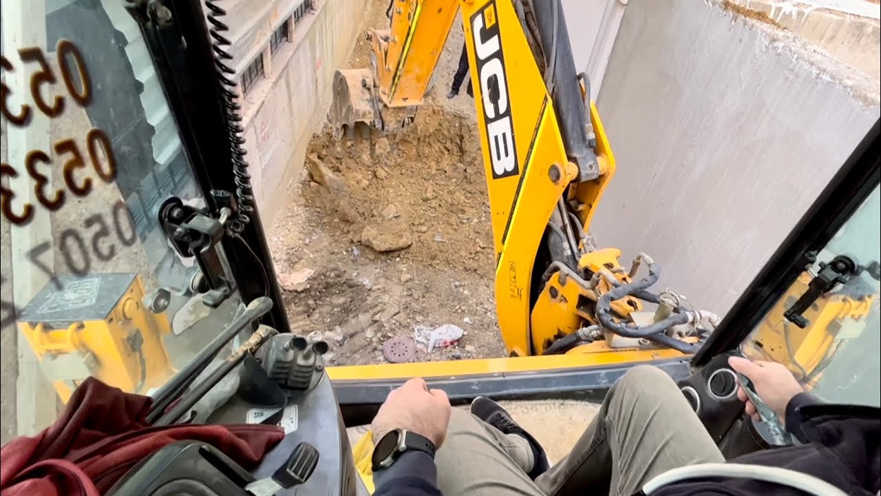JCB KEPÇE İLE KANAL AÇMA