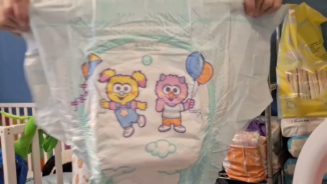 Kiddo Premium night Adult Diaper review, top-tier diapers with Sunshine Valley prints