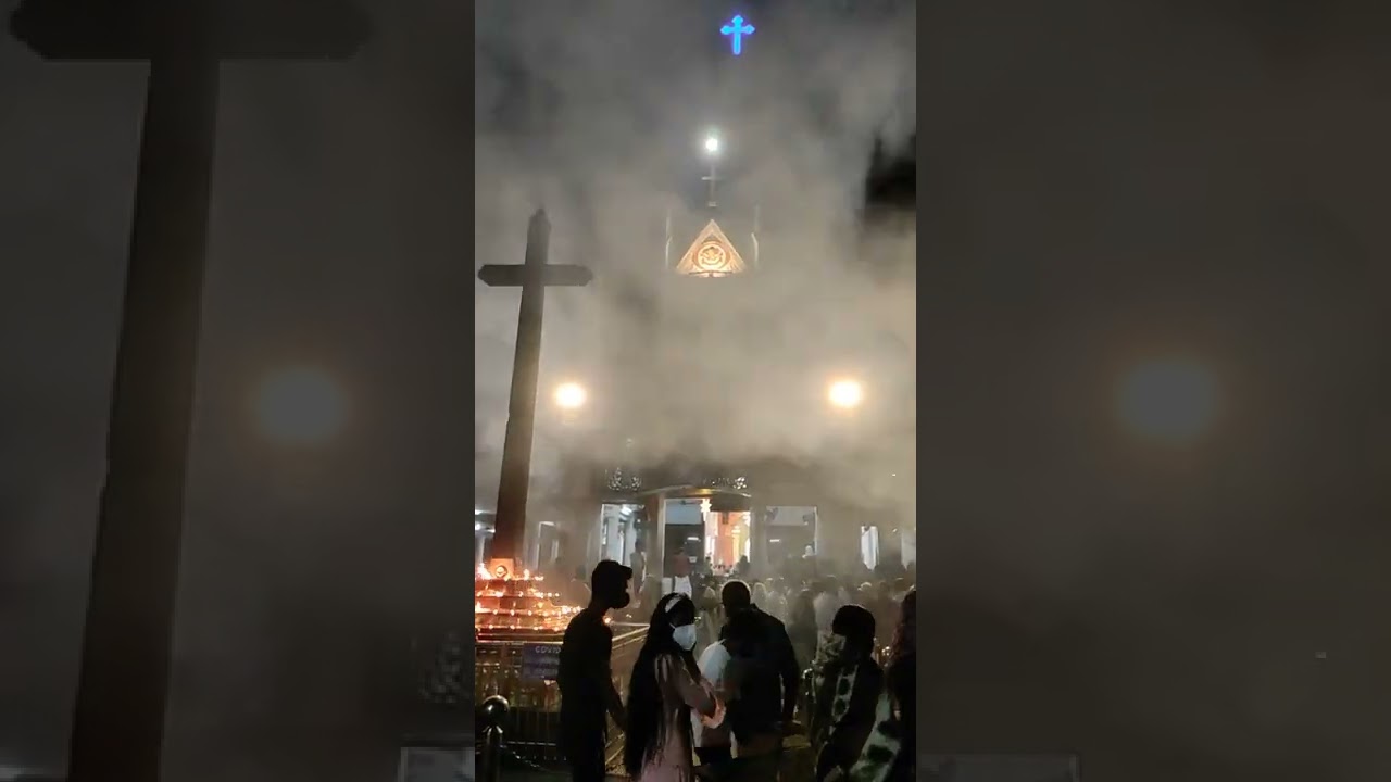 #manarcad #church #smoke #cross #kerala #keralachurch #orthodox #orthodoxy #jacobite_syrian_church