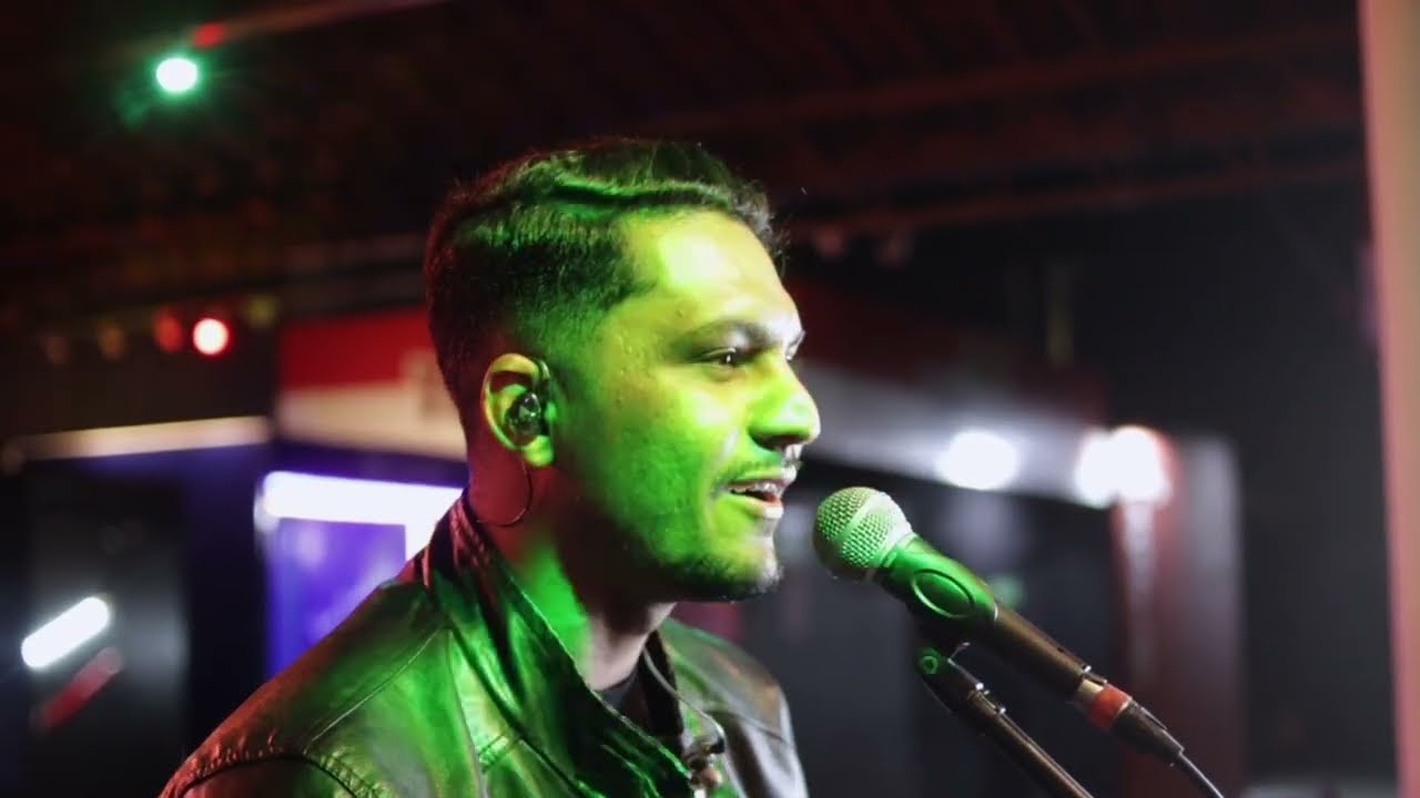 Danilo Guedes - Vendo o Luar