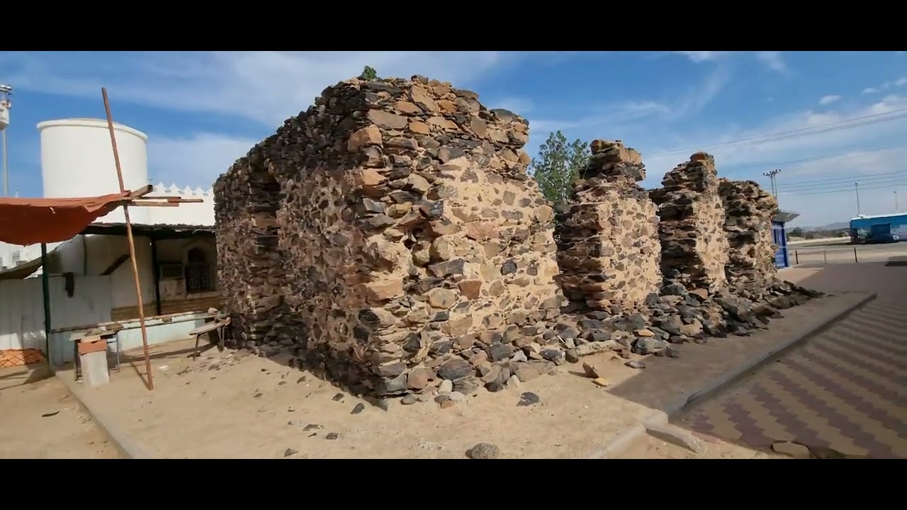 "The Pledge of Hudaybiyyah: Muslims' Peaceful Efforts vs. Quraysh's Resistance"