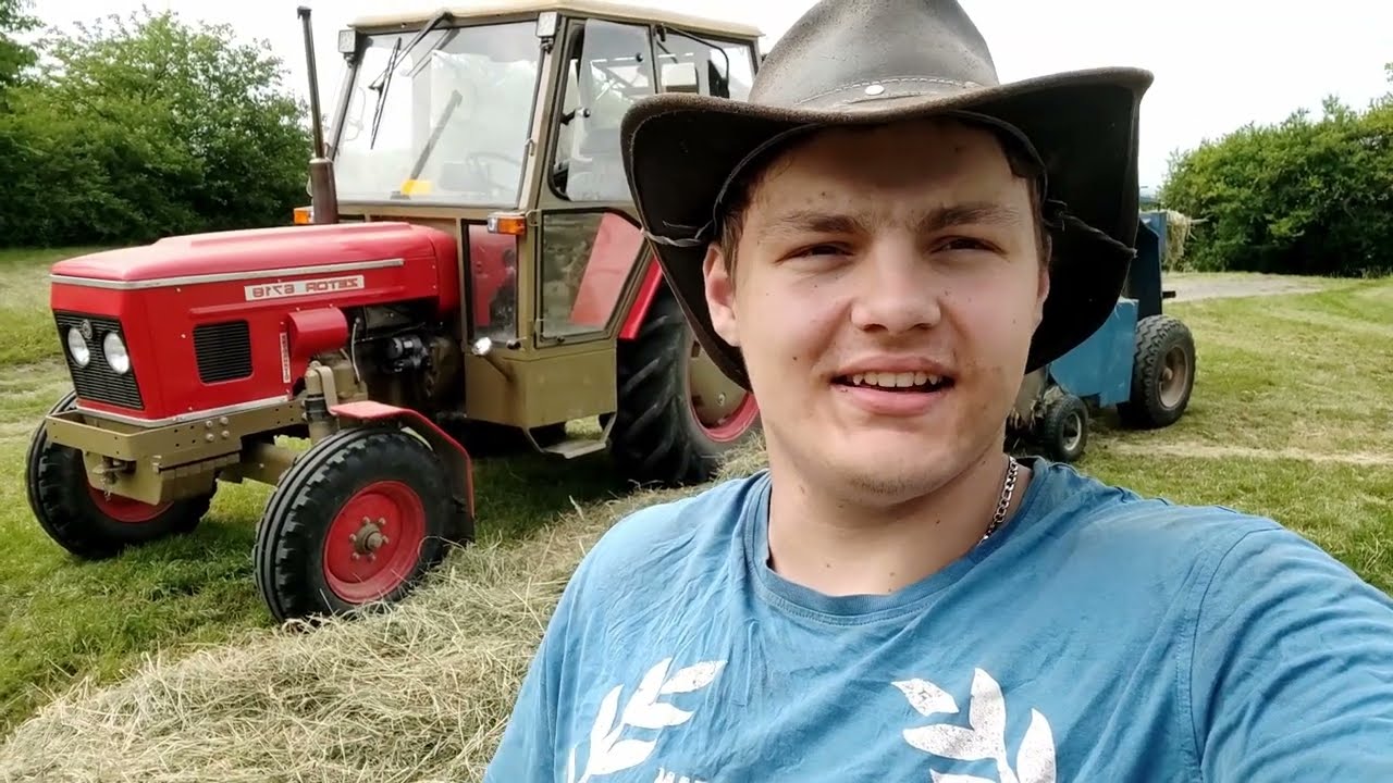 Shrnování a lisování sena Zetor 6718