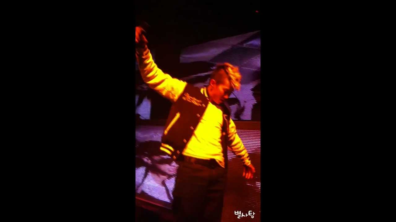 111028 Jay Park  - Touch the sky + Level 1000 @Club Phantom