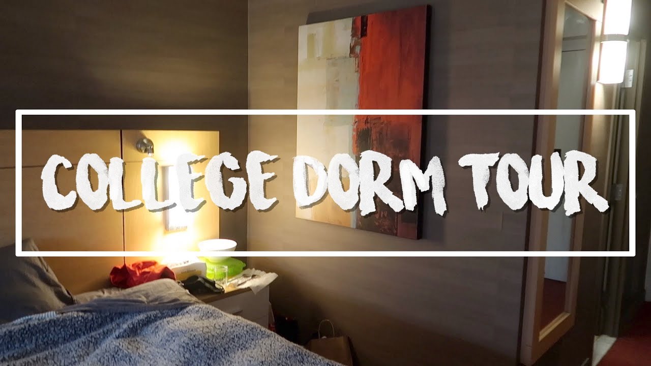 COLLEGE DORM ROOM TOUR 2022 (McGill University) - my freshman college dorm is a HOTEL room
