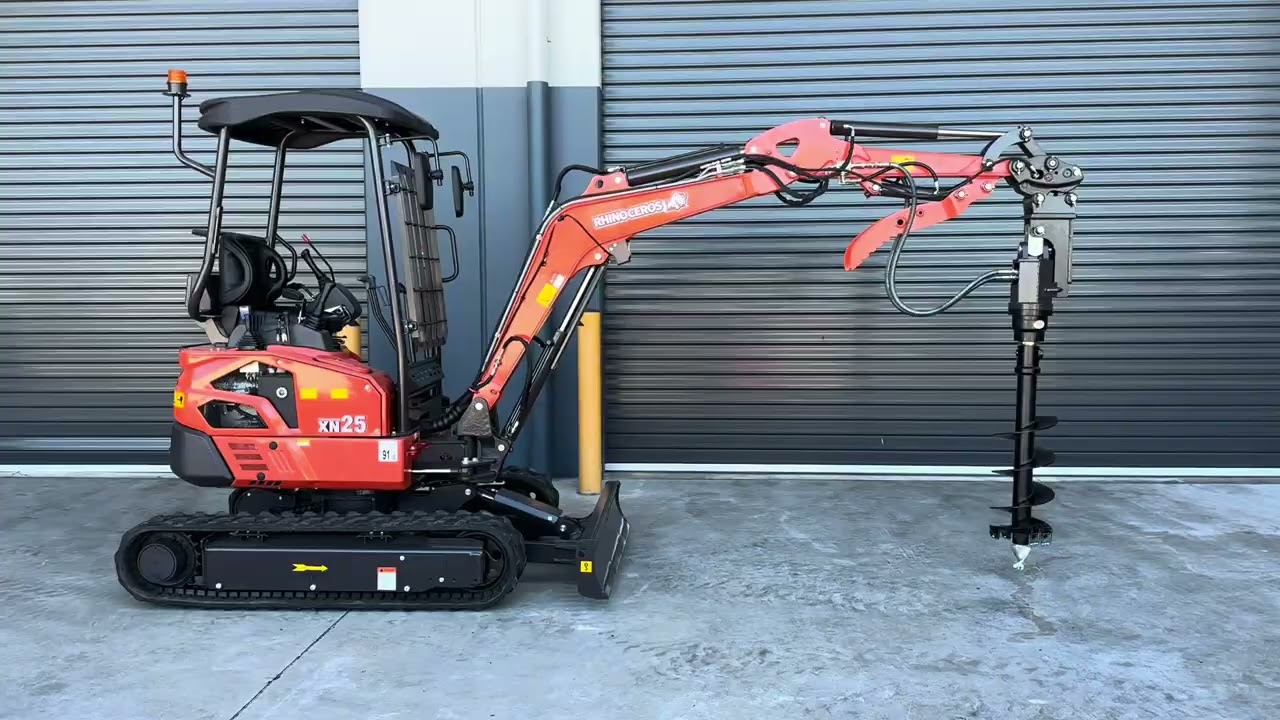 RHINOCEROS XN25 3CYL KUBOTA DIESEL MINI EXCAVATOR 