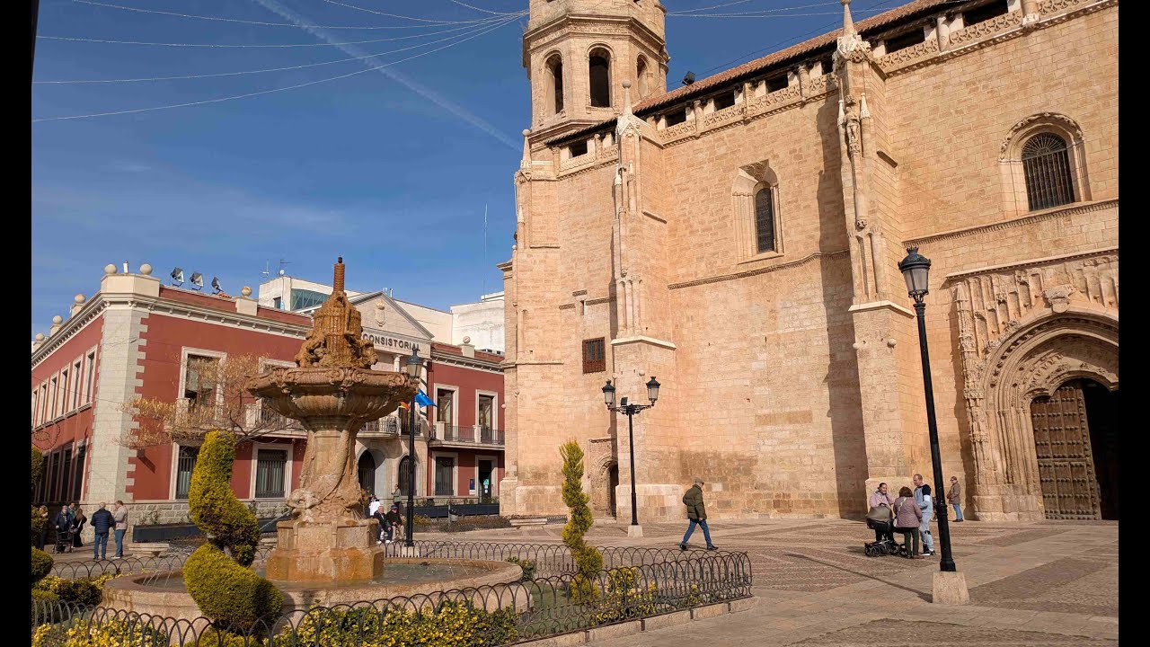 Pleno Ordinario Ayuntamiento de Valdepeñas (abril 2025).