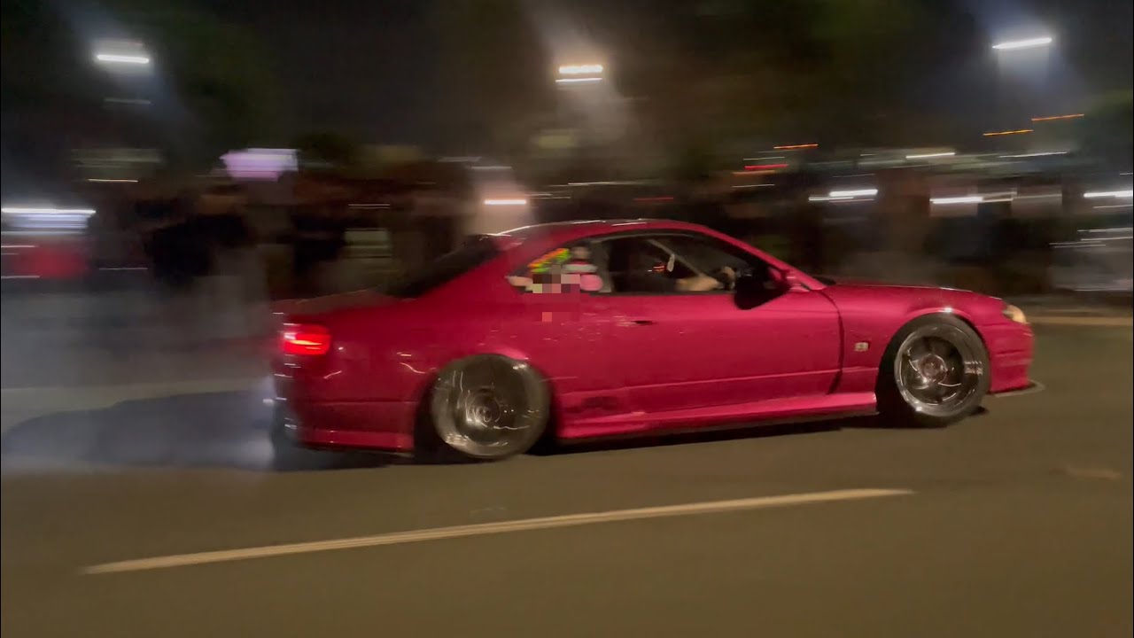 Modified cars leaving Brisbane night meets 2025 part 2!