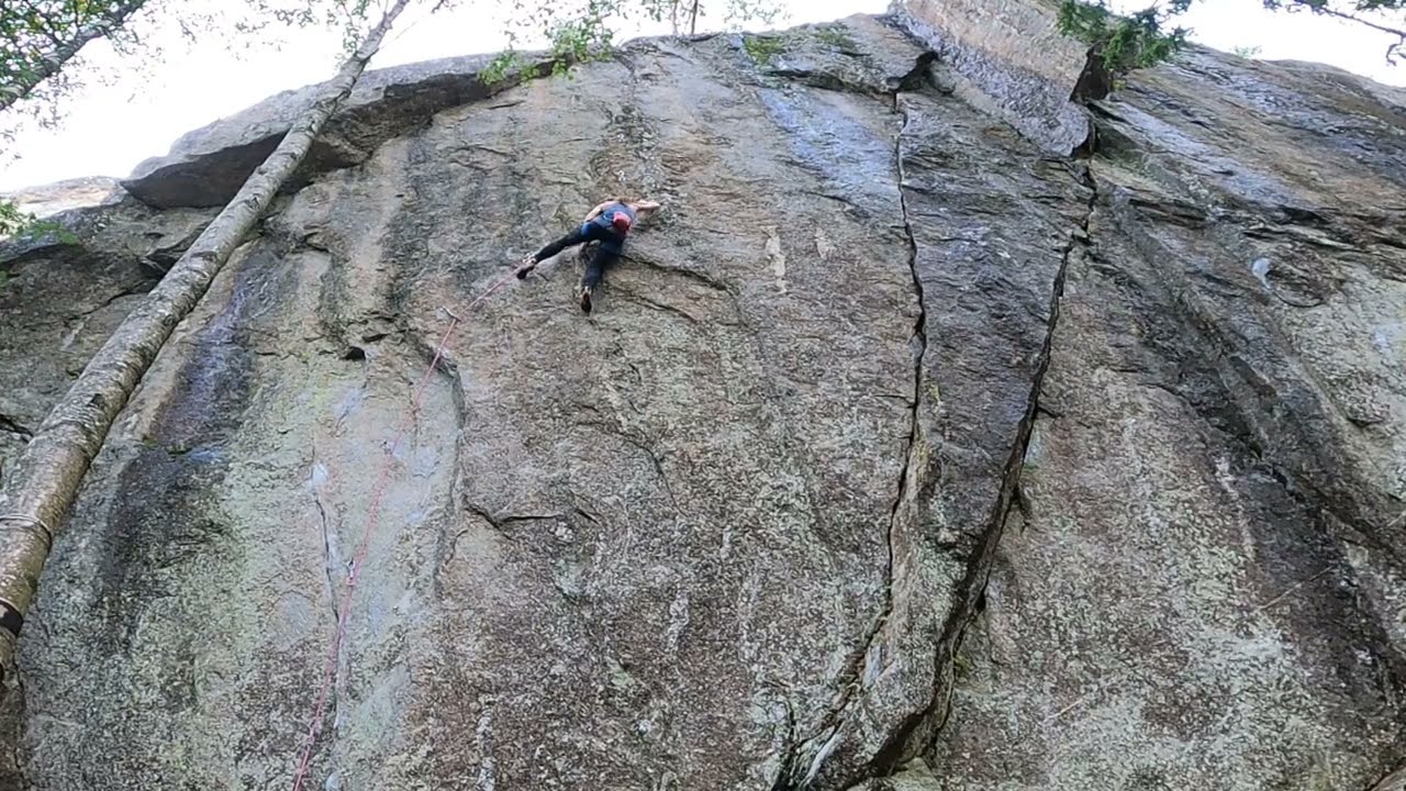 Kristin Klatrer "Bruk Hodet Bedre", 7b+ på Hauktjern