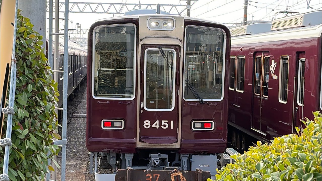 2/16 阪急京都線正雀車庫　8300系8331f種別・行き先表示器フルカラーLED化、7000系7024f ワンマン化改造、1300系1311f 検査出場等